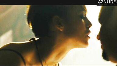 Keira Knightley dances in the laps of Mexican men