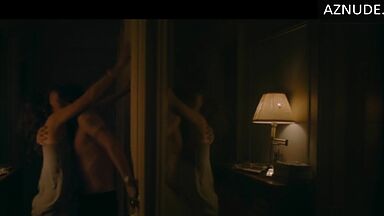 Michelle Pfeiffer starts to get hot from the moment you enter the house