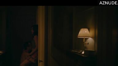 Michelle Pfeiffer starts to get hot from the moment you enter the house