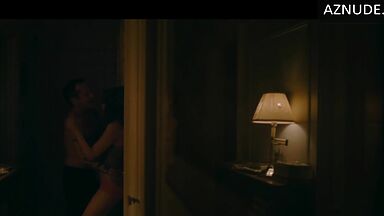 Michelle Pfeiffer starts to get hot from the moment you enter the house