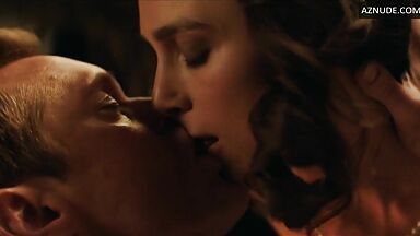 Keira Knightley has quick sex on the table