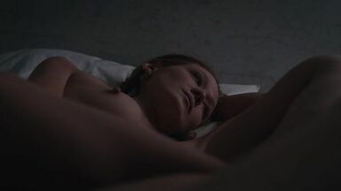 Older lesbian licks a young girl's pussy