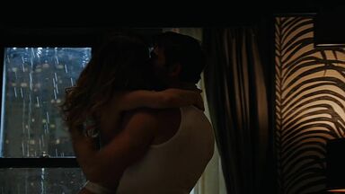 Sydney Sweeney sex in The Housemaid