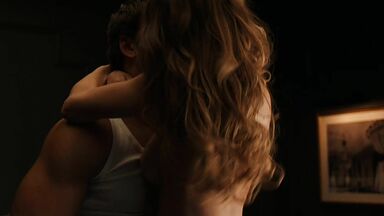 Sydney Sweeney sex in The Housemaid