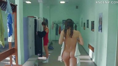 Teen girls bathrooms
