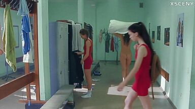 Teen girls bathrooms