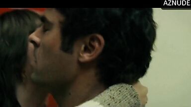 Kaya Scodelario Sex in Extremely Wicked, Shockingly Evil And Vile