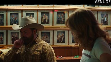 Sydney Sweeney cute scene in Americana
