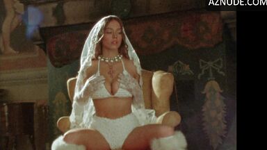 Sydney Sweeney in Bikini in Love Letters