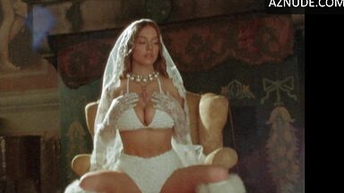 Sydney Sweeney in Bikini in Love Letters