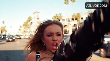 Sydney Sweeney Sexy in Angry