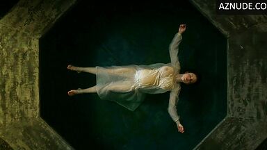 Sydney Sweeney kill atempt in Immaculate