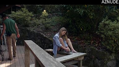 Sydney Sweeney showing underwear in Clementine