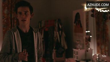 Sydney Sweeney spied in Big Time Adolescence