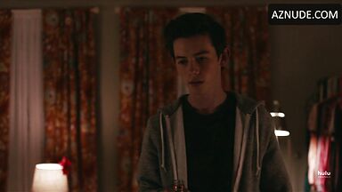 Sydney Sweeney spied in Big Time Adolescence