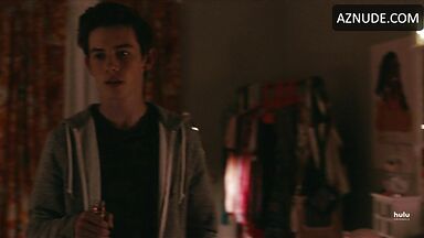 Sydney Sweeney spied in Big Time Adolescence