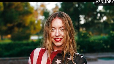 Sydney Sweeney Modeling