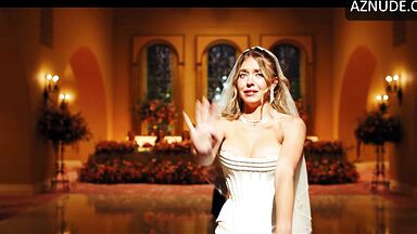 Sydney Sweeney Sexy Dance