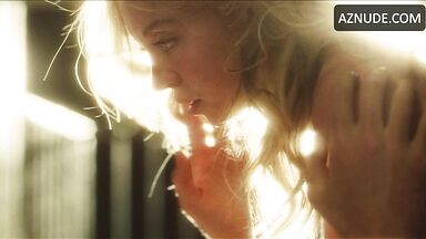 Sydney Sweeney and Hunter Schafer naked Euphoria