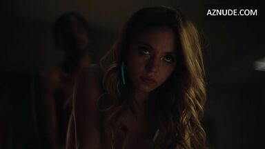 Undressing hottie