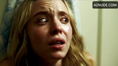 Sydney Sweeney } Scene in Euphoria
