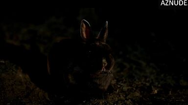 Cameron Richardson, Joi Liaye and Sydney Sweeney Underwear Scene in Dead Ant