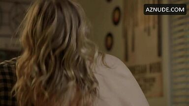 Sydney Sweeney undressing in Vikes