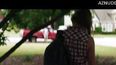 Sydney Sweeney hot in Along Came The Devil