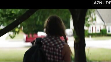 Sydney Sweeney hot in Along Came The Devil