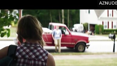 Sydney Sweeney hot in Along Came The Devil