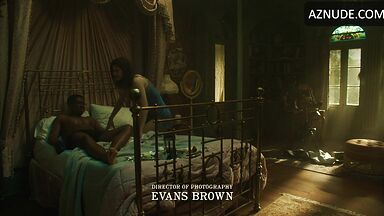 Alexandra Daddario Sexy in Anne Rice's Mayfair Witches
