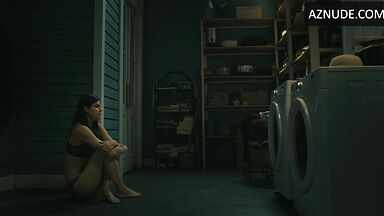 Alexandra Daddario naked in Anne Rice's Mayfair Witches