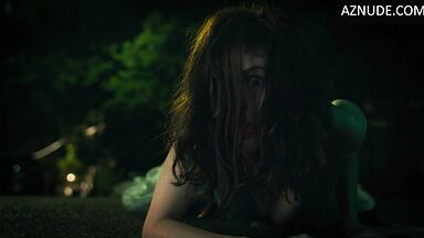 Alexandra Daddario sexy witch