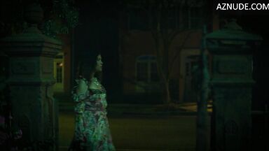 Alexandra Daddario sexy witch