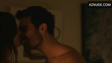 Alexandra Daddario sex scene