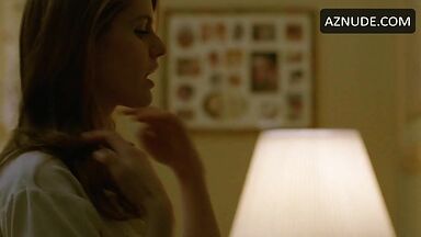 Daddario's hot scene