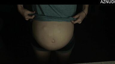 Julia Goldani pregnant
