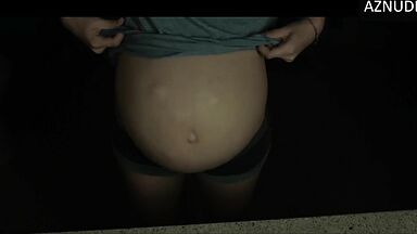 Julia Goldani pregnant
