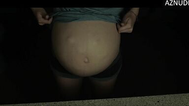 Julia Goldani pregnant