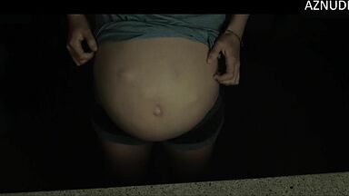 Julia Goldani pregnant