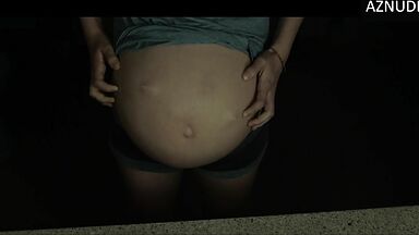 Julia Goldani pregnant