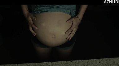 Julia Goldani pregnant