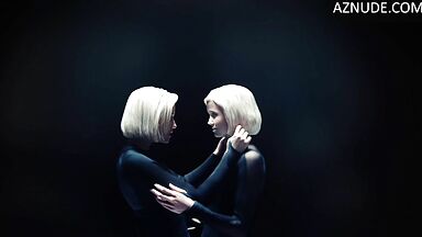 Lesbic scene with yourself